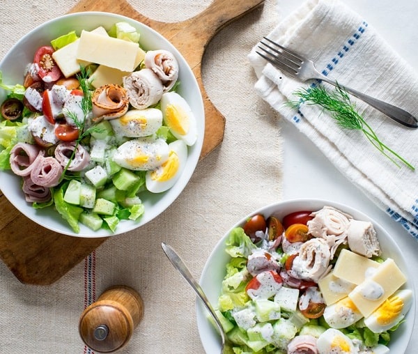 giảm cân bằng cách làm các món salad rau tươi trộn giảm cân